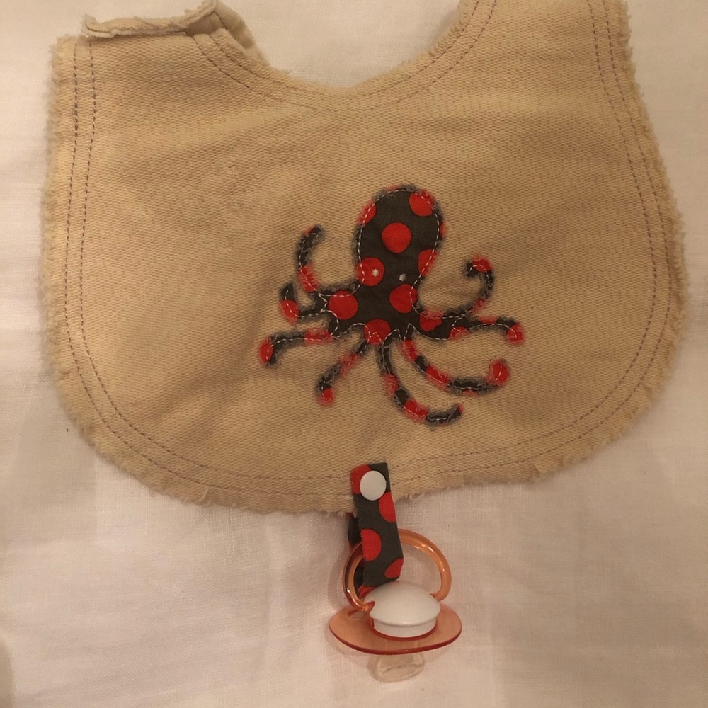 Adorable octopus bib w attached pacifier